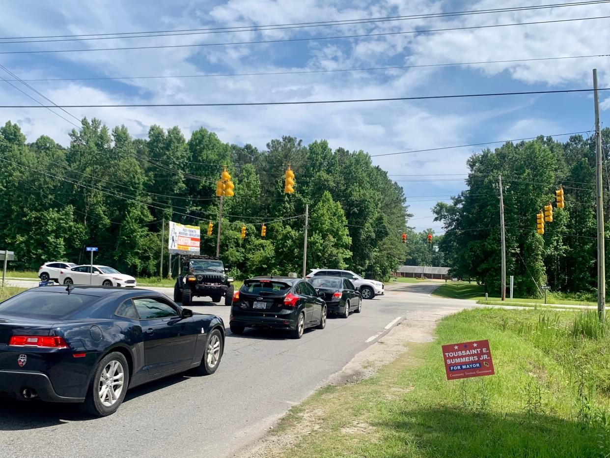 A new project named NC-43 Connector is set to begin construction in 2025 to help improve the busy intersection between U.S. Highway 17 and Trent Creek Road.