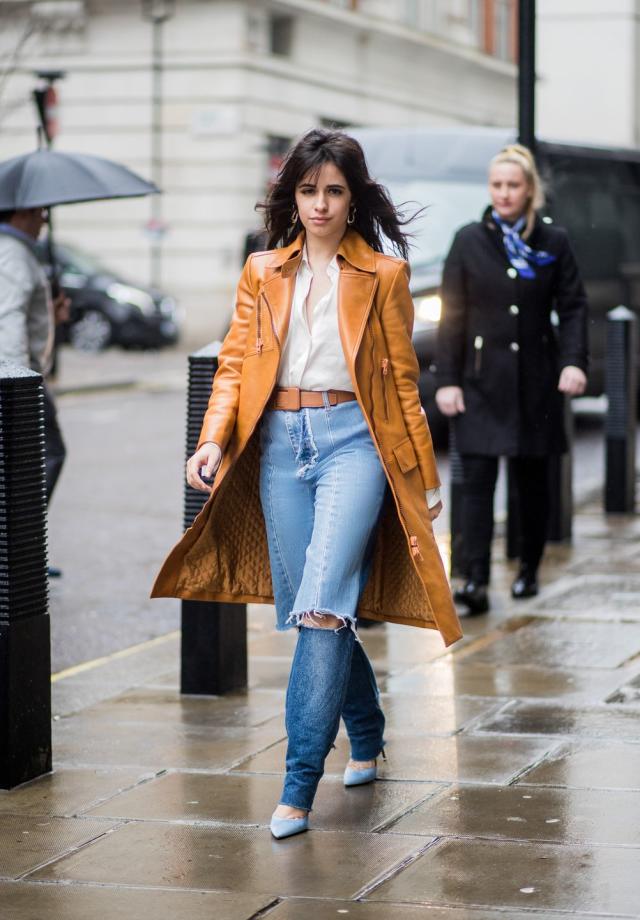 10 Ways to Make Your Mom Jeans Look Chic as Hell