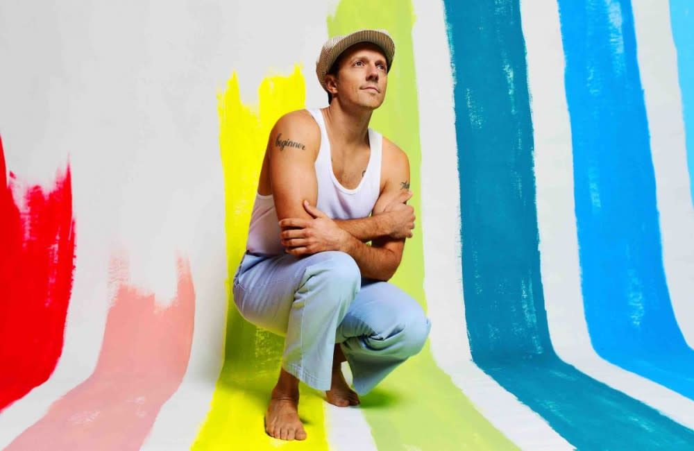 Jason Mraz is back with his uplifting new track 'I Feel Like Dancing' credit:Bang Showbiz