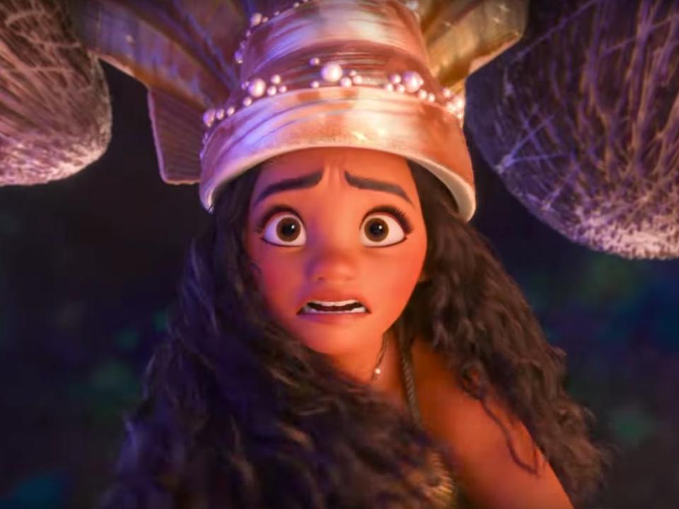 Moana scared in Tamatoa cave