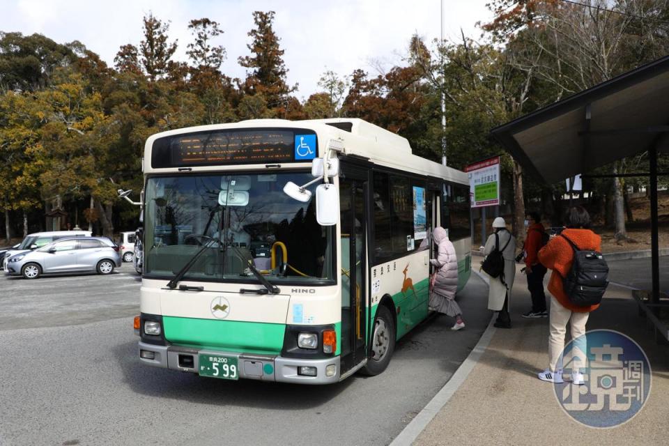 奈良巴士也包括在內，可以隨意上下車。