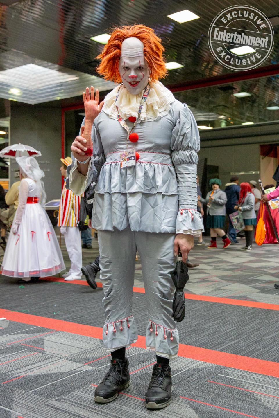 Pennywise from It cosplayer