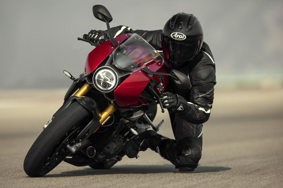 Triumph Speed Triple 1200 RR