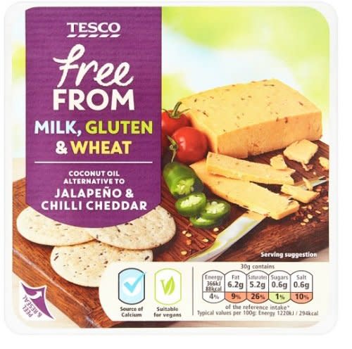 Tesco Free From Mature Cheddar Alternative 200G (Tesco)