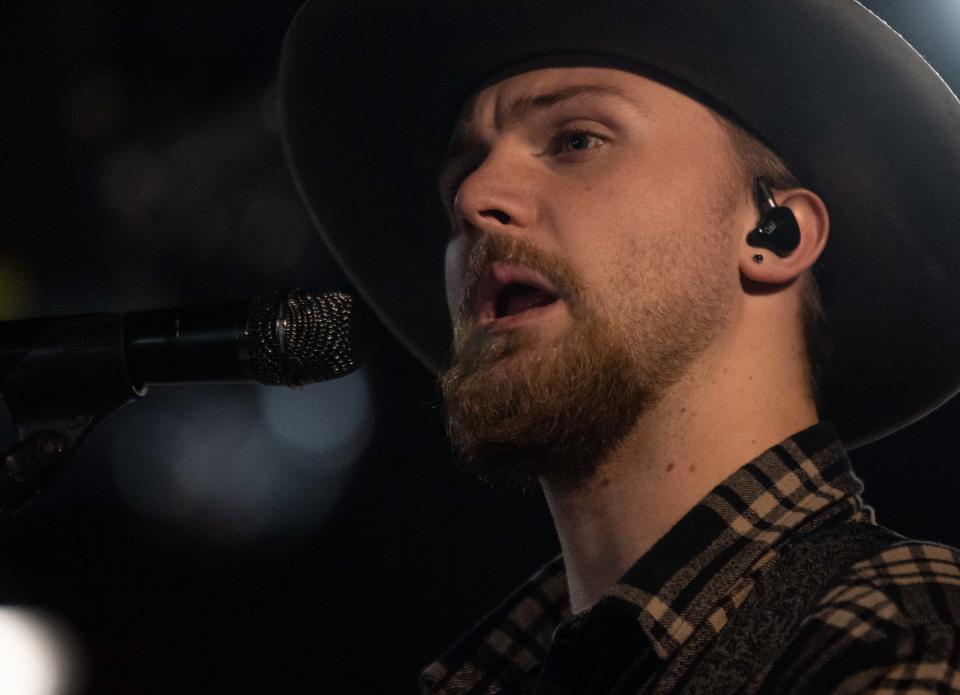 Jackson Dean topped Billboard's Country Airplay charts in 2022 with "Don't Come Lookin'."