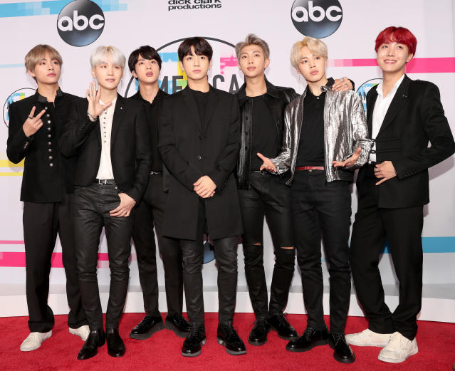 AMAs 2017: BTS Wears Statement Jackets for Their Performance