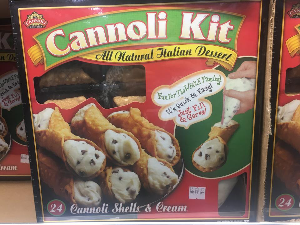 costcos cannoli kit