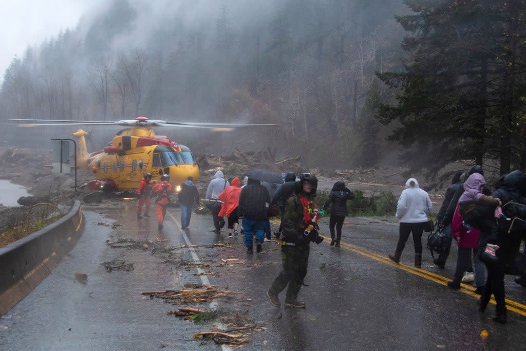 Royal Canadian Air Force evacuates over 300 motorists stranded in mudslides  (RCAF/Handout via Reuters)