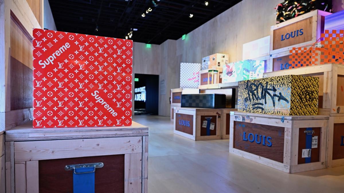 Louis Vuitton's '200 Trunks, 200 Visionaries' Exhibit Arrives in L.A. – WWD