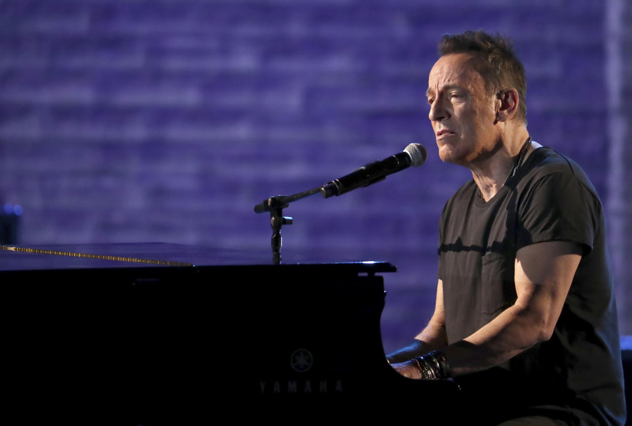 Bruce Springsteen performs at the 72nd annual Tony Awards at Radio City Music Hall on Sunday, June 10, 2018, in New York City. (Photo: Michael Zorn/Invision/AP)