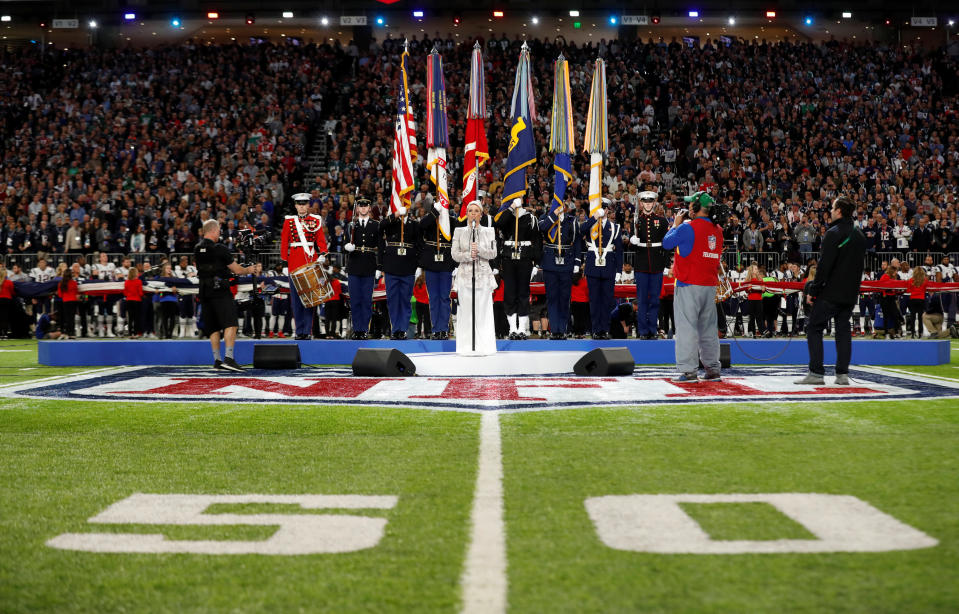 <p>Pink performs the national anthem before the game REUTERS/Kevin Lamarque </p>