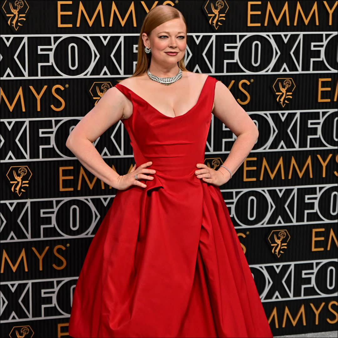  Red color trend emmys 2024. 
