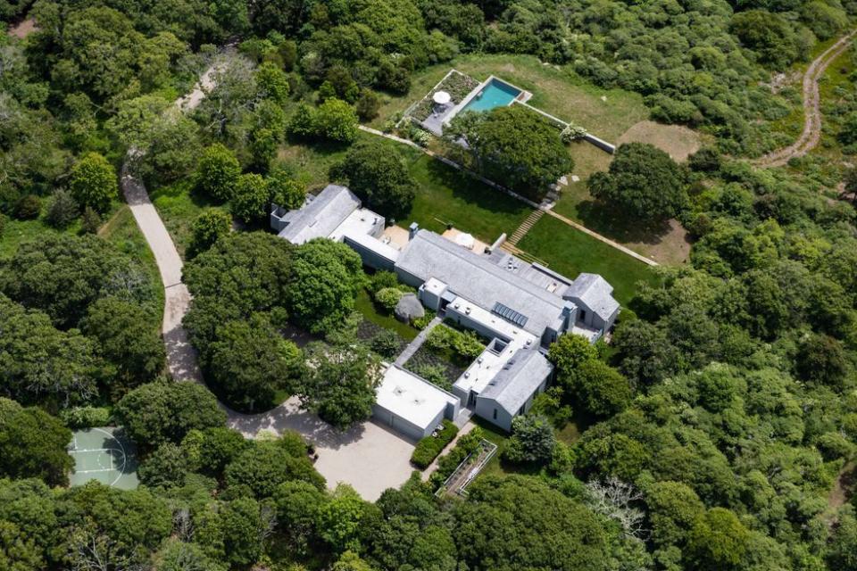 8) An aerial view of the 6,967-square-foot home.