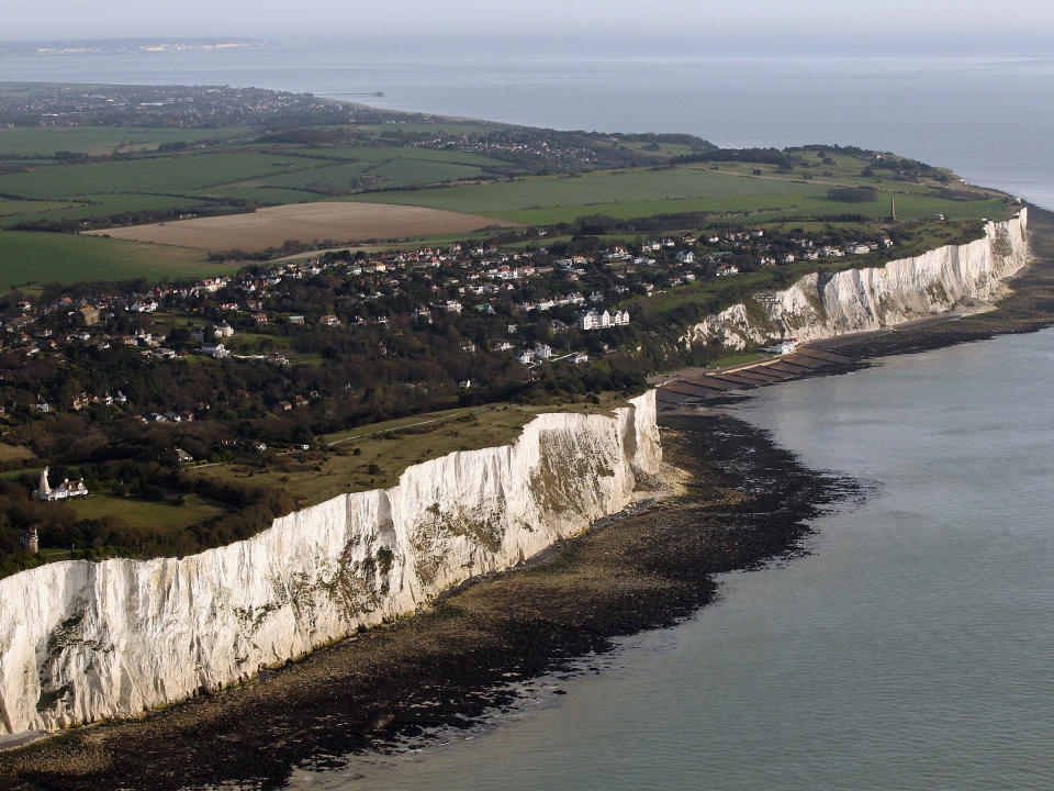 European Commission dismisses Boris Johnson's bridge to France idea