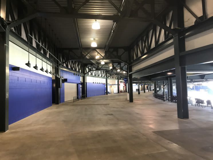 Concourses have few remnants of the Braves era. (Yahoo Sports)