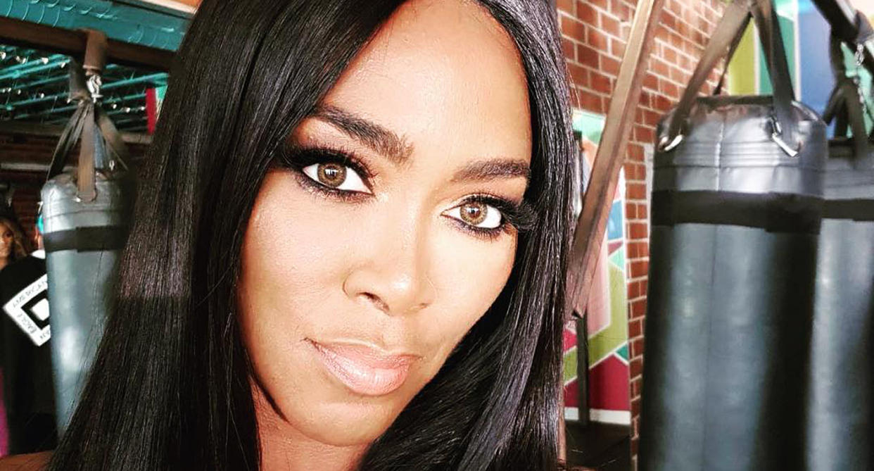 Kenya Moore is being trolled for possibly wearing a wig to the gym. (Photo: Kenya Moore via Instagram)