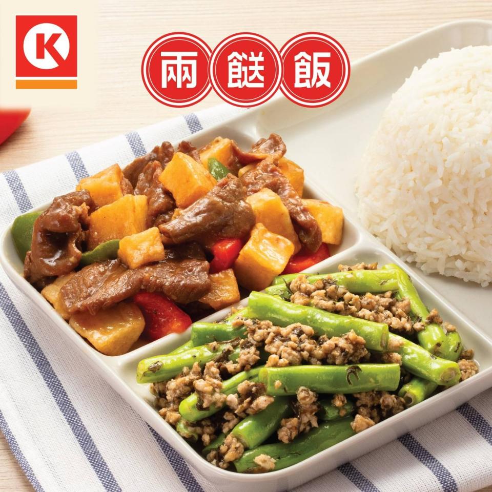 OK便利店首推全新兩餸飯This This Rice系列 $30必食枝竹雲耳豆腐火腩+菜遠牛肉飯/欖菜肉碎四季豆+薯仔炒牛肉飯