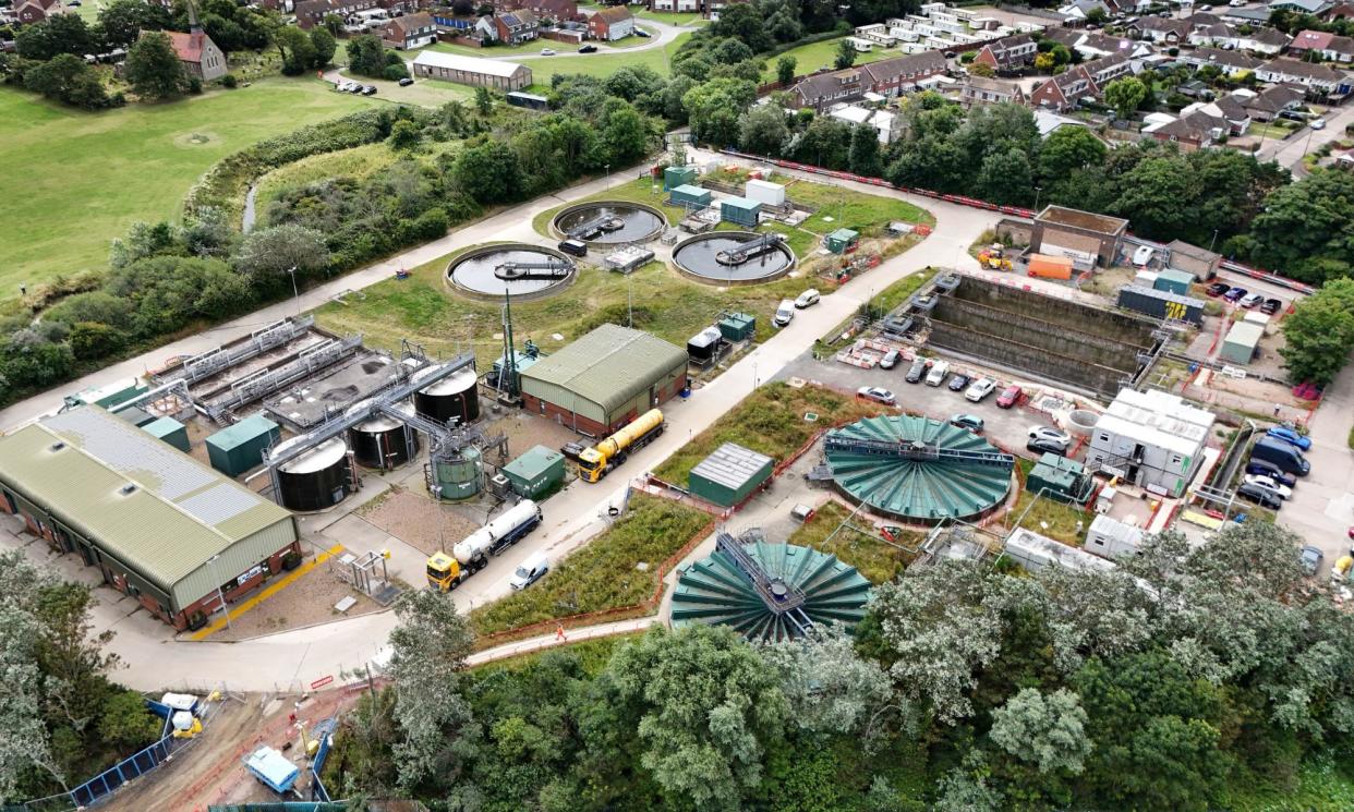 <span>Swalecliffe wastewater treatment works in Kent. ‘Supporters of groups like ours have been refusing to pay the wastewater element of their bill for months.’</span><span>Photograph: Gareth Fuller/PA</span>