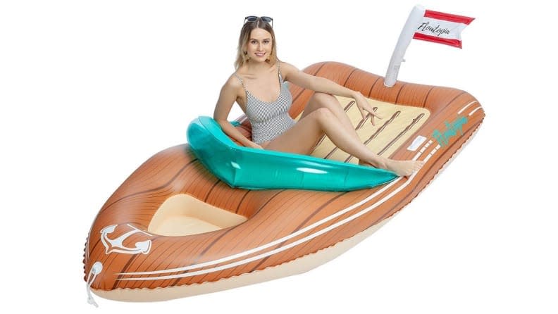 We love the retro look of this wooden boat float.