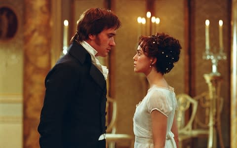 Keira Knightley as Elizabeth Bennett and Matthew Macfadyden as Mr Darcy in Pride and Prejudice