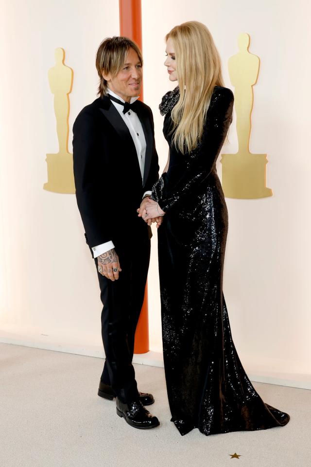 Nicole Kidman and Keith Urban Went For a Polished Champagne Look, and We'd  Like to Drink to That - Yahoo Sports