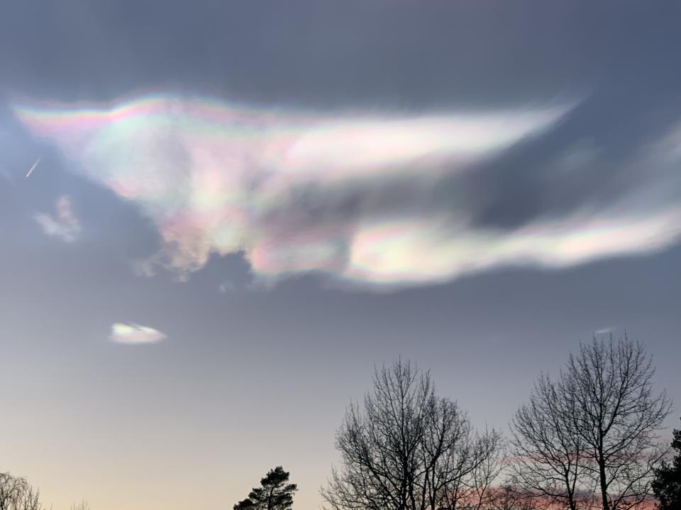 Nacreous clouds above Oslo, Norway.