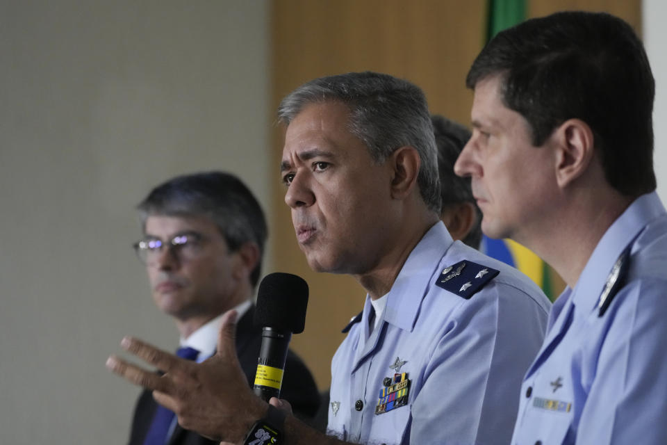 Brigadier Marcelo Moreno, head of the National Air Accident Investigation Center, gives a press conference about the Vinhedo plane crash, at his headquarters in Brasilia, Brazil, Friday, Aug. 9, 2024. (AP Photo/Eraldo Peres)