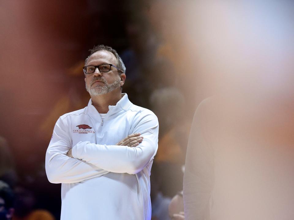Arkansas women's basketball coach Mike Neighbors during the NCAA women's basketball game between the Tennessee Lady Vols and Arkansas Razorbacks in Knoxville, Tenn. on Monday, January 31, 2022. 