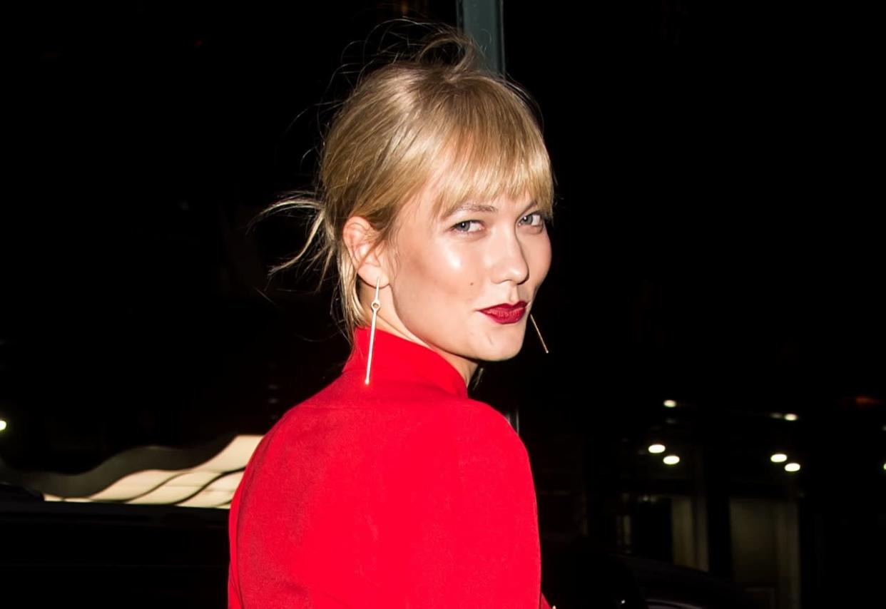 Doesn't Karlie Kloss look bangin'? (Photo: Getty Images)