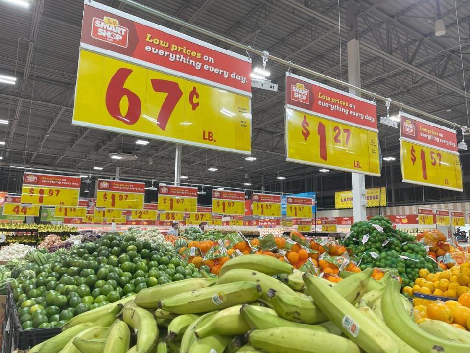 Produce at Joe V’s Smart Shop.