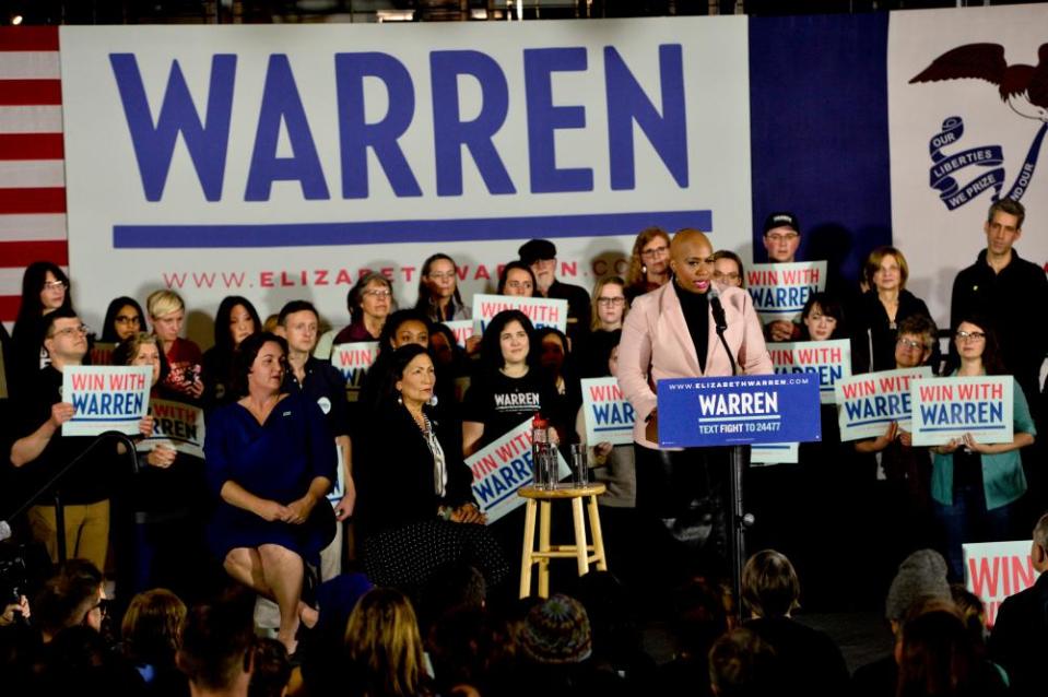 Congresswoman Ayanna Pressley campaigns for Senator Elizabeth Warren in Des Moines, Iowa, on 31 January.