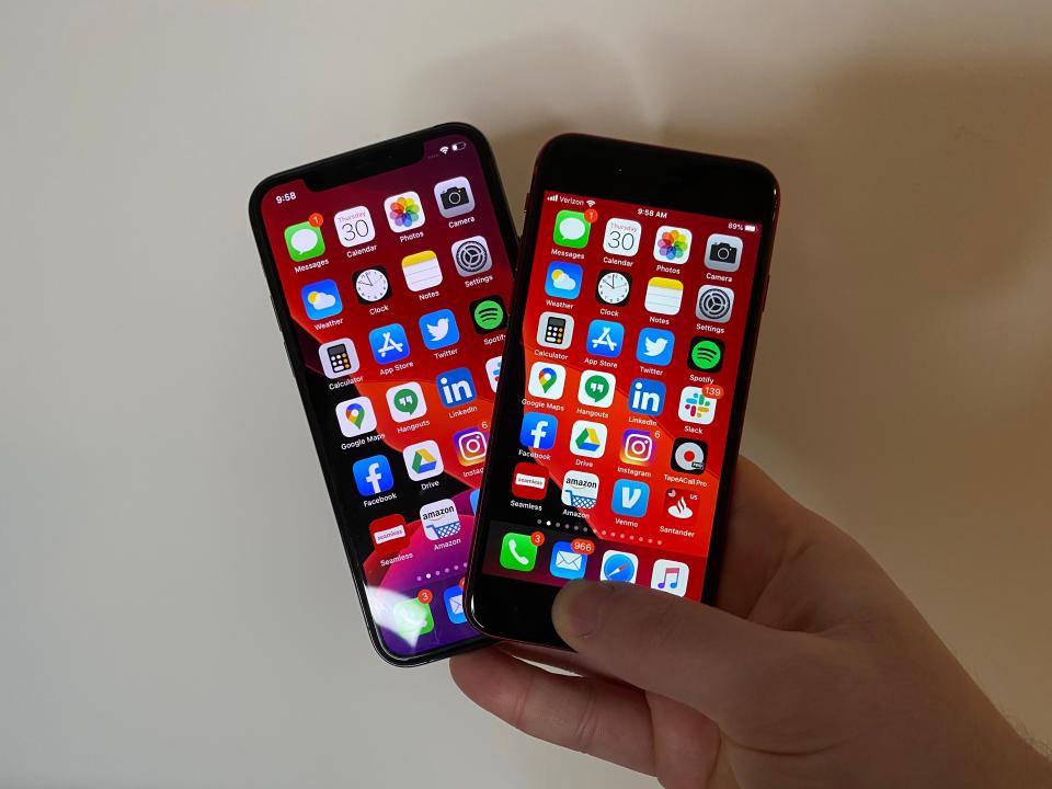 iPhone SE and iPhone 11 Pro Screen