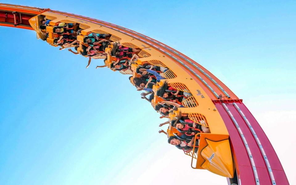 World's Largest Loop Coaster at Six Flags Great America