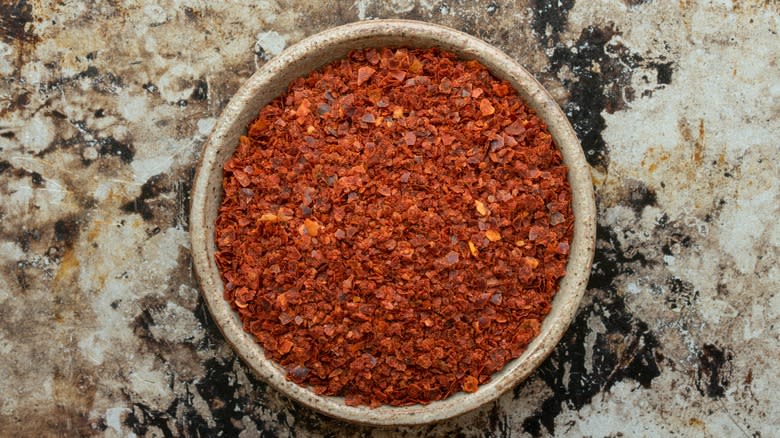 aleppo pepper bowl 