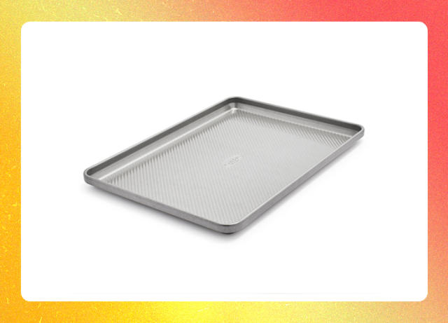 The 9 Best Baking Sheets for Baking Sheet Pan Chicken, Chocolate