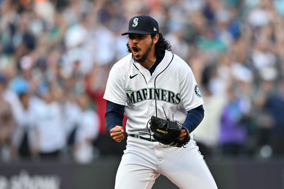 Closers Risers and Fallers - Fantasy Baseball Relief Pitchers for Week 11  (2023)