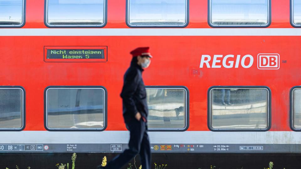 Die GDL hat in dieser Tarifrunde bislang dreimal gestreikt und dabei neben Pendlern auch viele Urlaubsreisende getroffen.