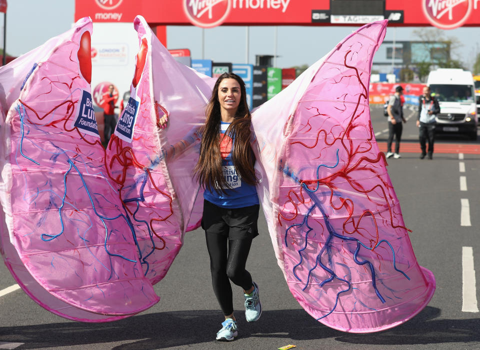 Katie poses for a photo ahead of participating in The Virgin London Marathon on April 22, 2018. (Getty)