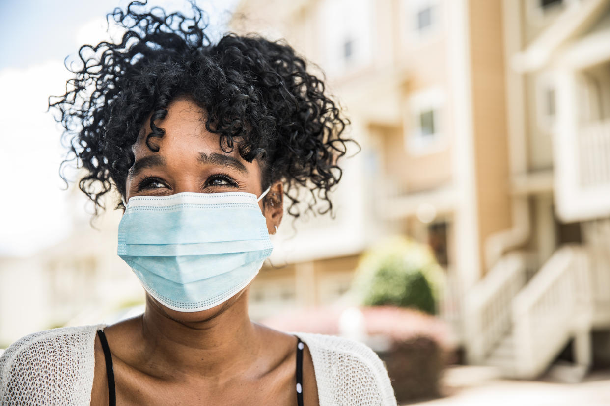 Wearing a mask doesn't mean your skin has to suffer. (Getty Images)