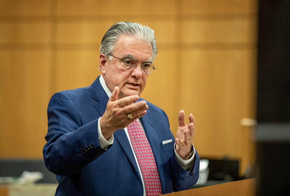 Defense attorney Daniel Hernandez gives his closing argument during the penalty phase of Marcelle Waldon's trial.