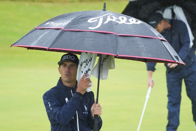 Billy Horschel cantó bajo la lluvia; el estadounidense fue el que mejor rindió bajo la lluvia y contra el viento entre los primeros del Abierto Británico de golf en la tercera rueda.