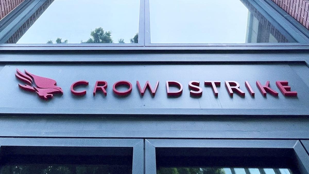 CrowdStrike, Coca-Cola among IG North America CEO's stock picks (1/1)