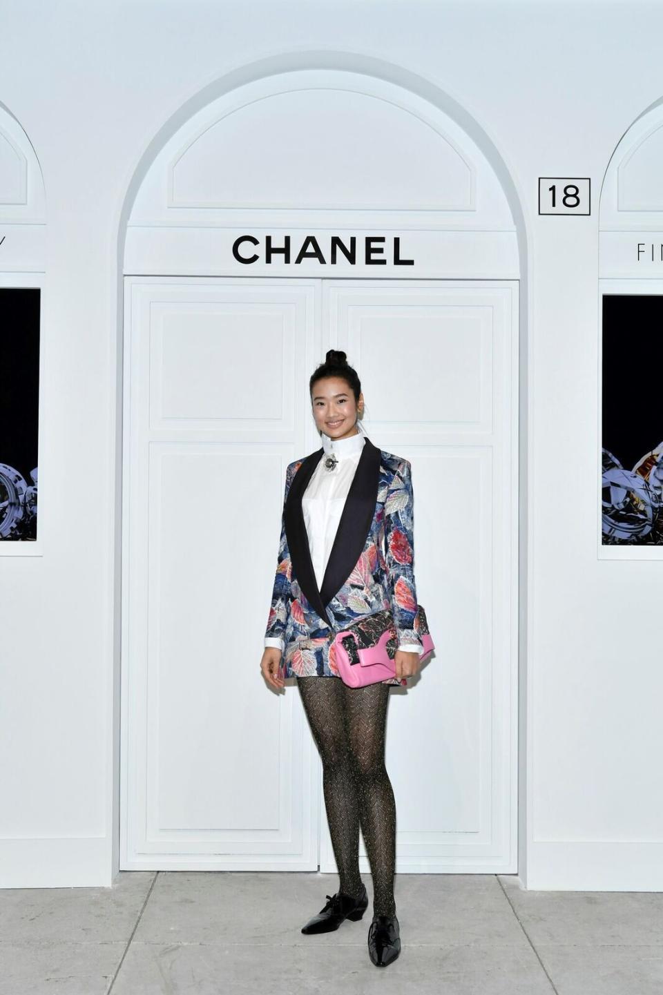 <h3>茱蒂蒙瓊查容蘇因</h3> <cite>CHANEL</cite>