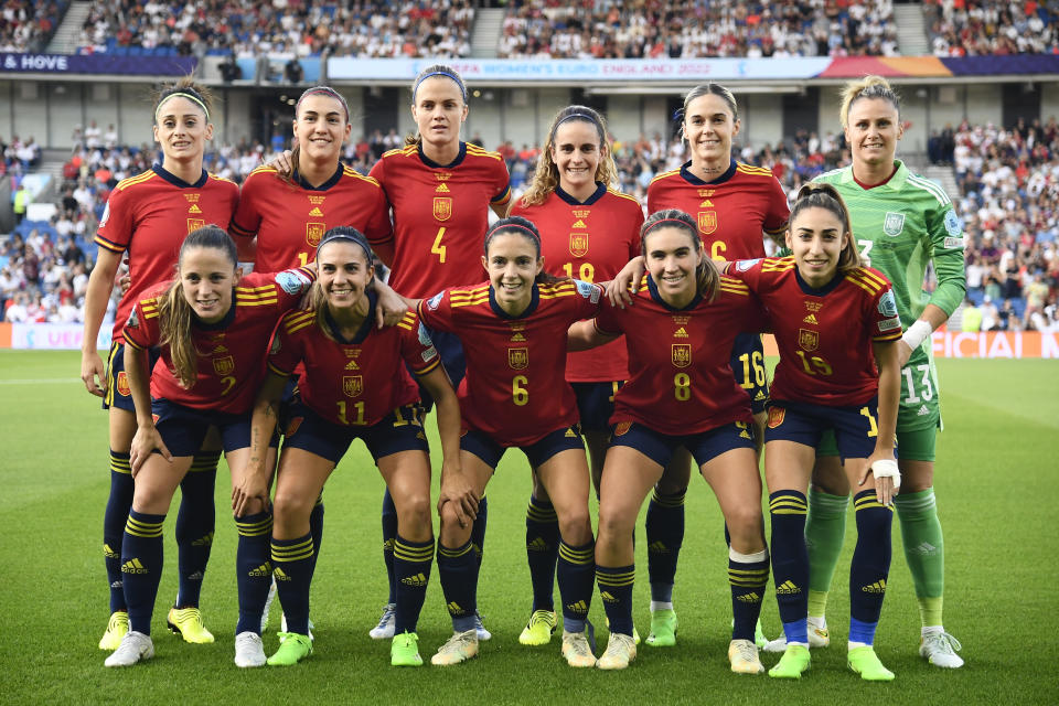 BRIGHTON, ENGLAND - JULY 20: Spain line up during the UEFA Women's Euro England 2022 Quarter Final match between England and Spain at Brighton & Hove Community Stadium on July 20, 2022 in Brighton, United Kingdom.  (Photo by Jose Hernandez/Anadolu Agency via Getty Images)