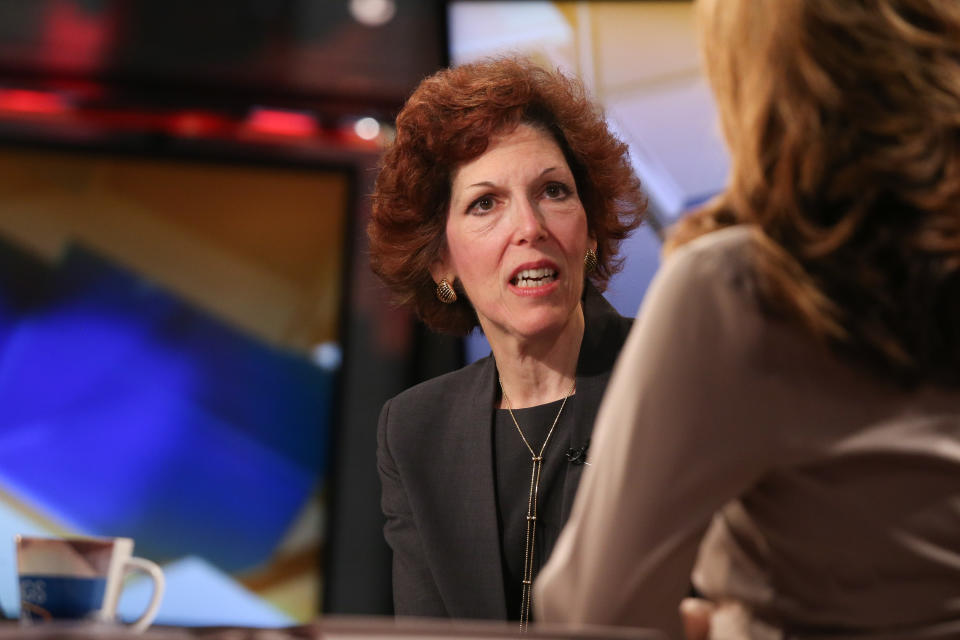 NEW YORK, NY - APRIL 1: Cleveland Federal Reserve President Loretta Mester (L) talks with host Maria Bartiromo during a segment of 'Mornings with Maria' on The Fox Business Network  on April 1, 2016 in New York. (Photo by Rob Kim/Getty Images)