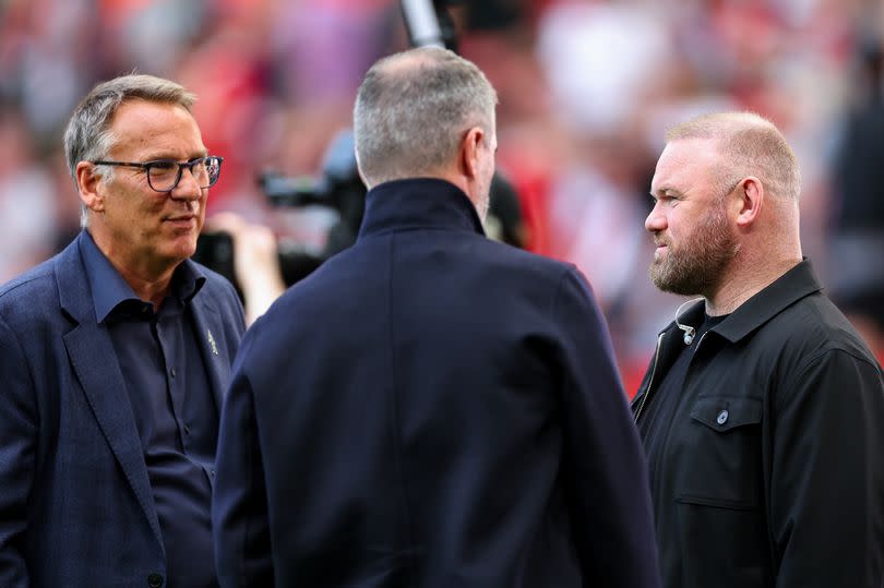 Paul Merson speaks to Roy Keane and Wayne Rooney ahead of Manchester United vs Arsenal at Old Trafford