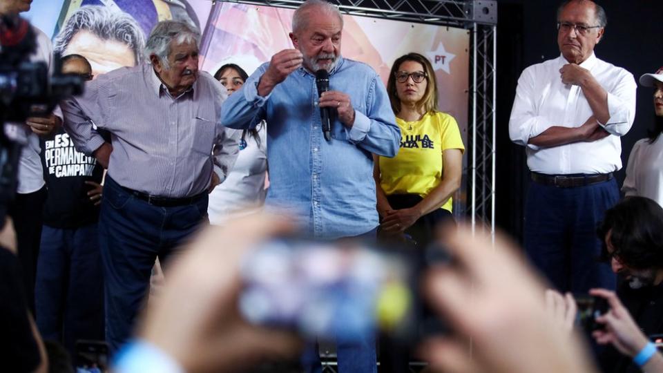 José "Pepe" Mujica (izq.) y Luiz Inácio Lula da Silva (der.).