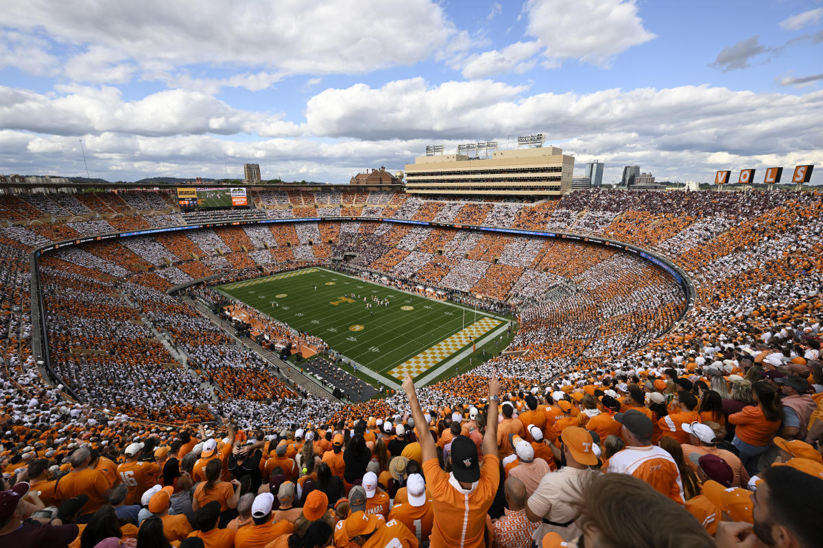 Tennessee to add ‘talent fee’ surcharge to season tickets in 2025 in anticipation of player revenue-sharing