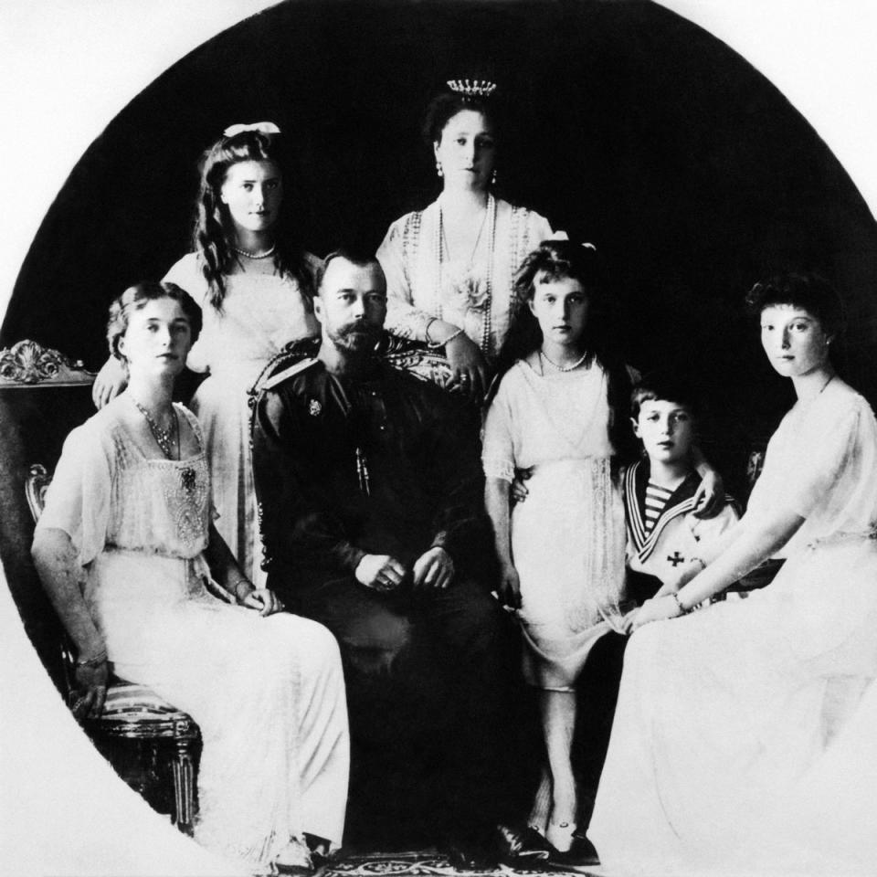 Tsar Nicholas II, Princess Alix of Hesse and their children (AFP via Getty Images)