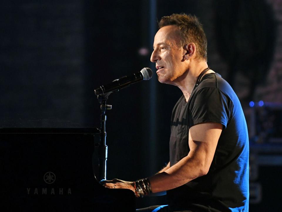 Bruce Springsteen reveals plans for new album and UK tour in 2019